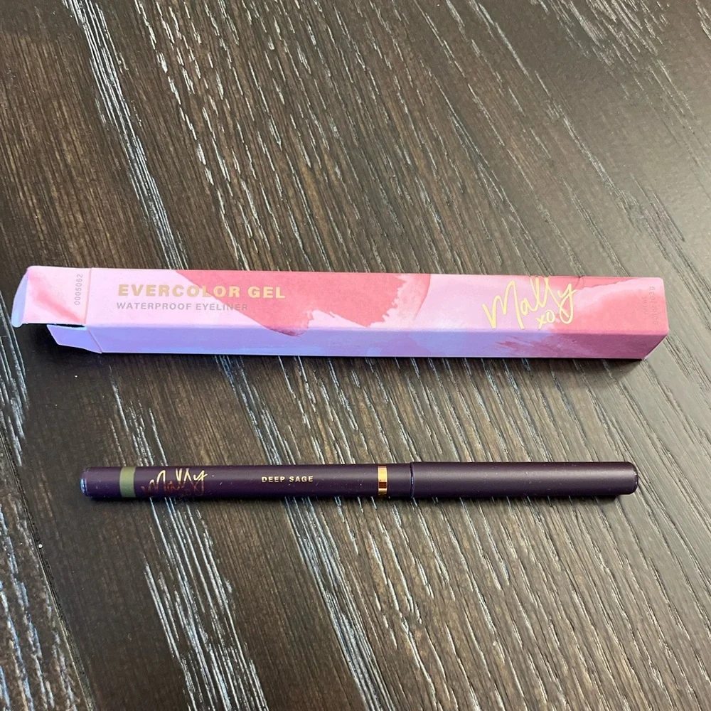 Mally Beauty Evercolor Gel Waterproof Eyeliner - Deep Sage